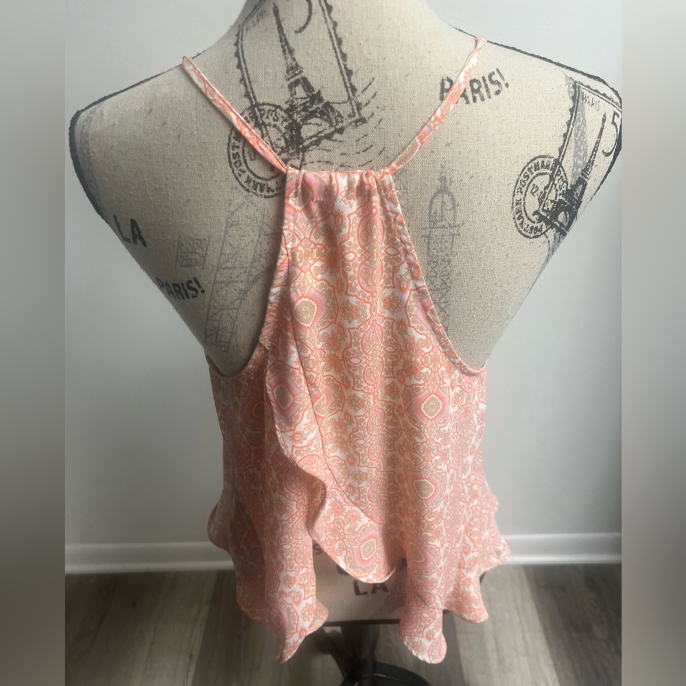 Open-Back Sheer Tank Top - Picture 3 of 15
